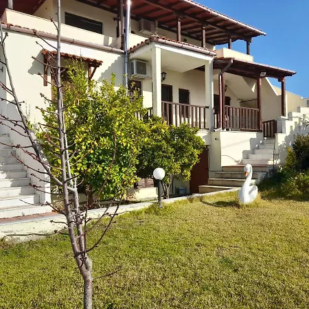 Apartments Giannis Metamorfosi  Exterior photo